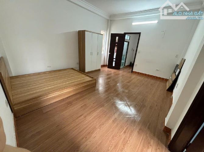 🏡🌺🔥B.Á.N NHÀ BẰNG LIỆT - HOÀNG MAI DT 31M x 5T THÔNG SÀN ZÁ 5,34TỶ - 2