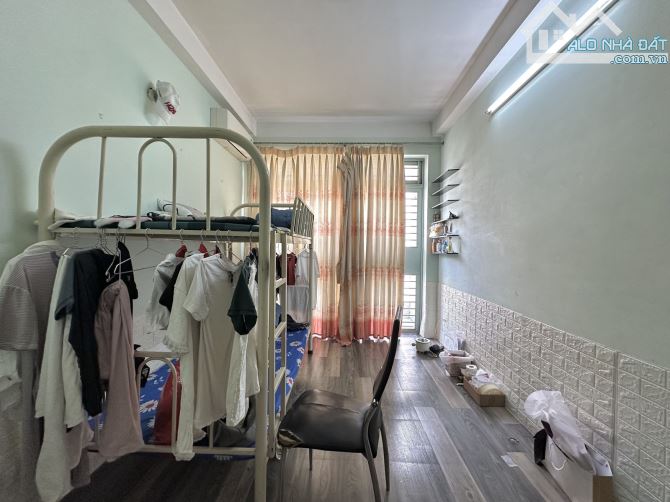 Nguyễn Công Hoan - PHÚ NHUẬN - 43M2 - 5 TẦNG - 7 PN - ĐƯỜNG TRẢI NHỰA Ô TÔ THOẢ MÁI 8.2 TỶ - 2