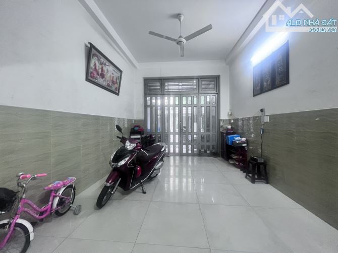 Bán Gấp Giá Mềm Nhà 1/ HXT 6m Đường nhựa thoại ngọc hầu Tân Phú 4.3x20 3 Tầng chỉ 8 Tỷ - 2