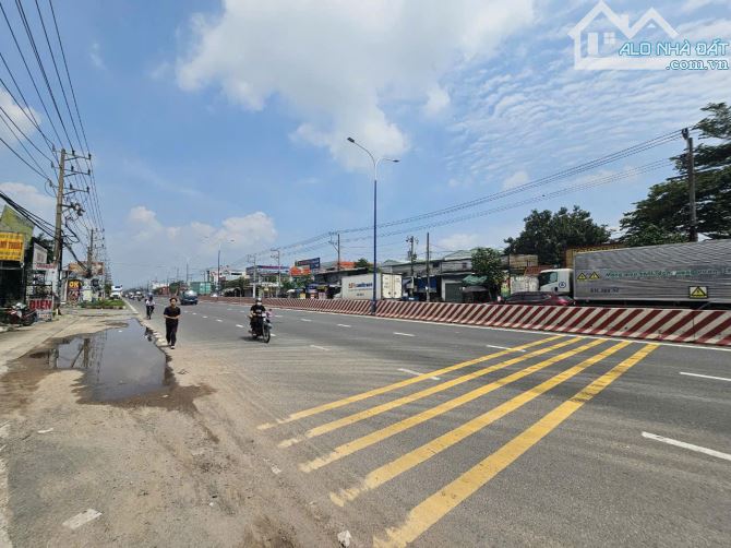 Đất mặt tiền kinh doanh gần vòng xoay An Phú, phường An Phú, TP Thuận An. 90 tỷ - 3