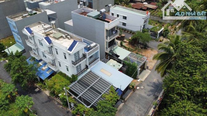 Đất Bán Quốc Lộ 13 Hiệp Bình Phước Thủ Đức DT:106m2 Giá:5Tỷ5 - 3