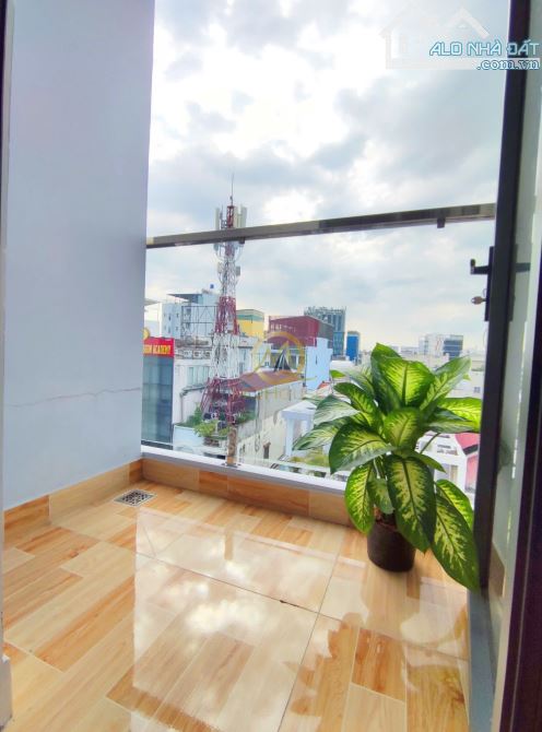 Phòng Tách Bếp Ban Công 40m2 ngay khu K300 - 3