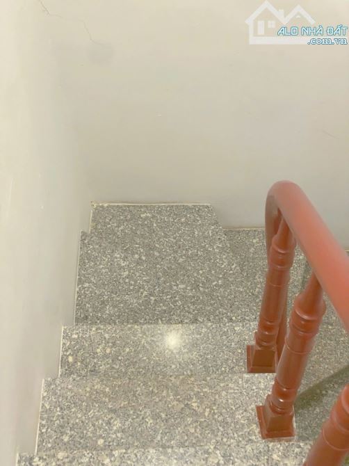 Lệnh Cư - #Khâm_Thiên - DT: 20m x 4 tầng x MT: 4m - Chào 3,6 tỷ - NHÀ ĐẸP - TẶNG NỘI THẤT - 3