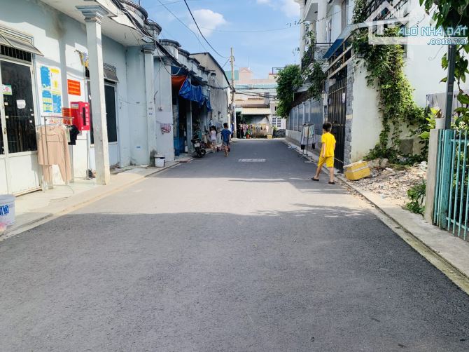 TRUNG MỸ TÂY QUẬN 12 – NHÀ 2 TẦNG 93M2, NGANG 4.5M2, HẺM NHỰA 6M CHỈ NHỈNH 5 TỶ - 4