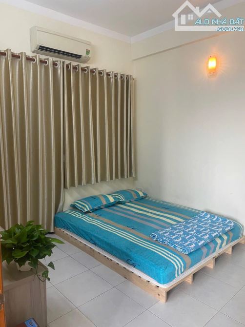 Chung cư 590, CMT8,P11, Quận 3:87m2,2p ngủ,2wc,NTCB, 14tr - 4