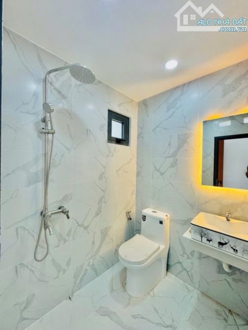 57m2, Chỉ 5,3 Tỷ ! Bán Nhà Đường Nguyên Hồng 57m2 ( 3,5m x 15m ), 2 Tầng, P11, Chỉ 5,3 Tỷ - 8