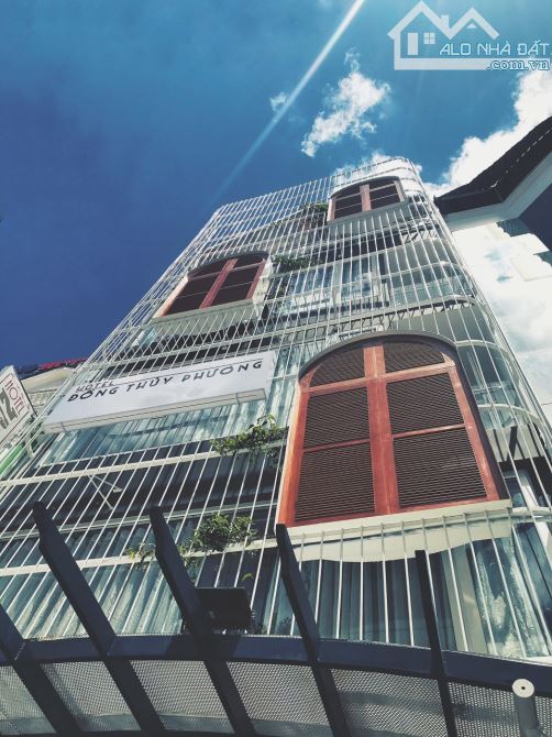 🏆Bán khách sạn mặt tiền Phan Như Thạch P1 dt 142m2 giá 32 tỷ