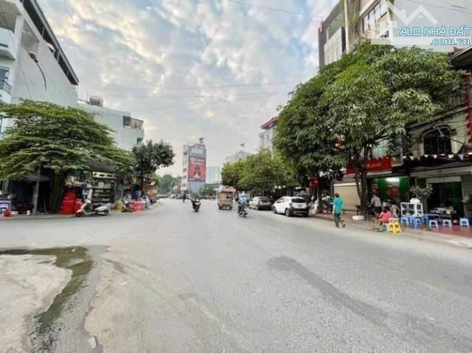Cô Liên có nhà cần bán, Mặt Hà Trì, Kinh doanh ngày đêm, Giá Đầu Tư