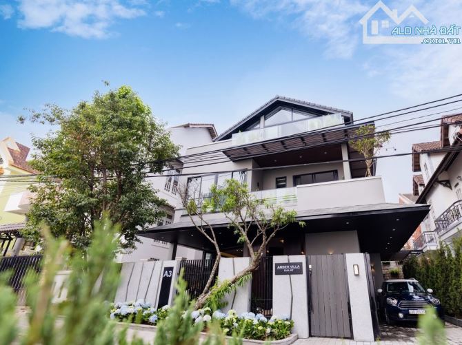 BIỆT THỰ NGHỈ DƯỠNG ĐẲNG CẤP KHU SANG CỦA THÀNH PHỐ ĐÀ LẠT VIEW ĐỈNH 30TỶ TL