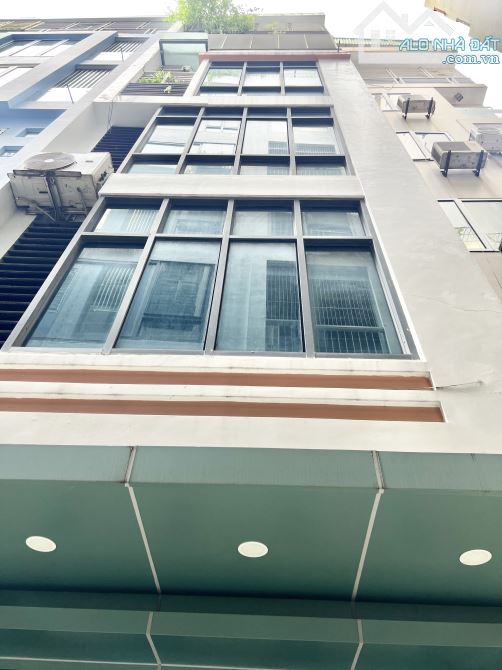 BÁN CCMN CẦU GIẤY - 50M2 x 6T - 600TR/THÁNG - 11P - GIÁ 12.8 TỶ