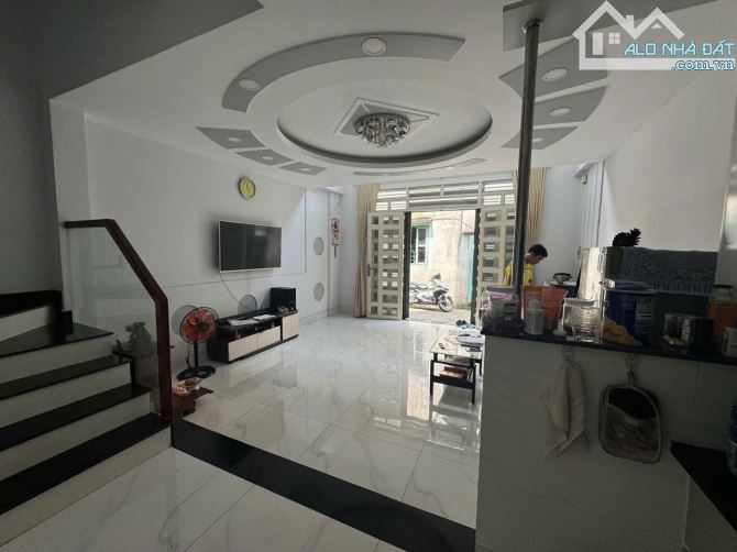 BÁN GẤP GIÁP KHU PHAN XÍCH LONG - NGANG 5M HIẾM - SỔ VUÔNG - 5 TẦNG - CHỈ 7,35 TỶ