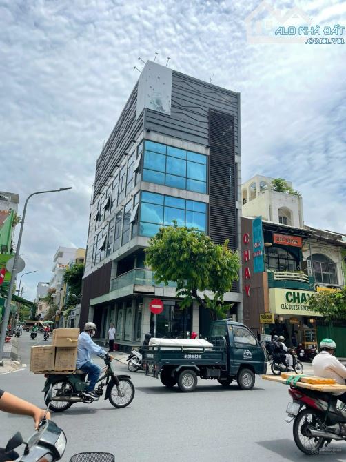 Bán tòa building 2MT Đinh Tiên Hoàng,P Đa Kao, Quận 1, DT 8,2 x 22m, HĐT 176 triệu/ th