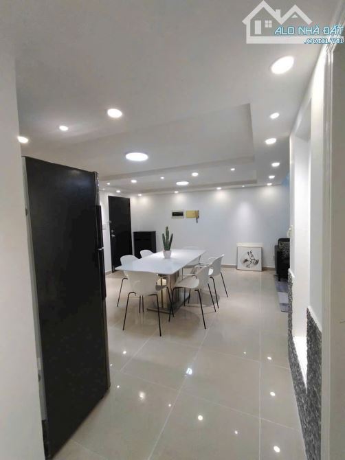 Cho thuê căn hộ DUPLEX Sky Garden, Phú Mỹ Hưng, Quận7. - 11