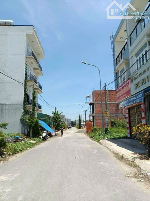 Chủ bán cắt lỗ 230 Tr KDC An nông 1 Huyện Đức Hòa cách bình chánh 500m sổ hồng riêng - 1