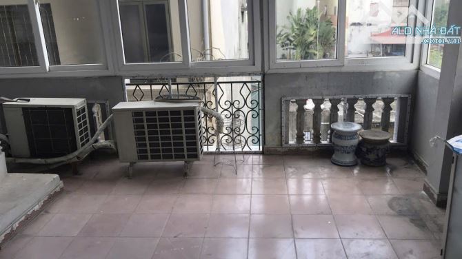 cần bán nhà 35m2 3 tầng ở Định Công Hạ giá bán 1.85 tỷ - 1