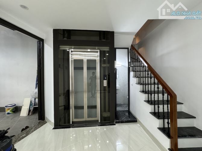 Siêu hiếm Trần Hữu Tước, 3 bước chân ra mặt phố, 6 tầng thang máy, chào 10 tỷ 9 - 1