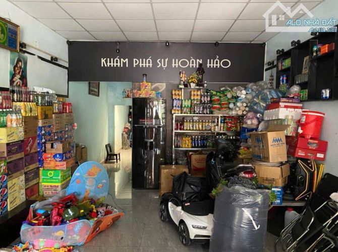 Bán gấp căn nhà cấp 4 2 mt đang cho thuê kinh doanh quán cafe ở Đông Thạnh Hóc Môn dt123m2 - 1