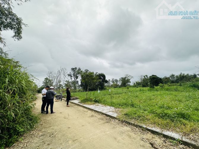 Điện Bàn 2 lô liền kề về Trung Tâm Đà Nẵng chỉ 7km đường bê tông 4m - 1