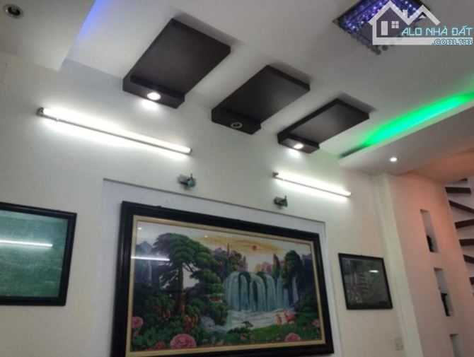 Bán nhà 2 tầng đường Nguyễn Khánh Toàn, Hoà Cường Bắc gần Lê Thanh Nghị - 1