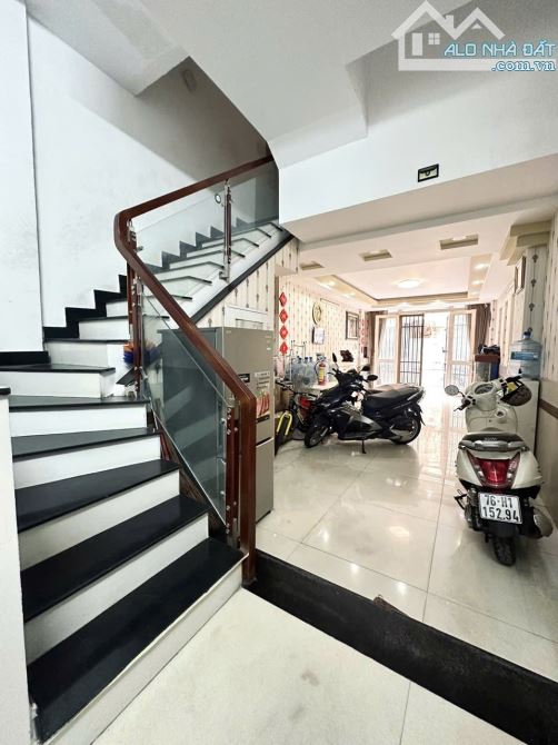 PHAN ĐĂNG LƯU, PHÚ NHUẬN - 6 TẦNG ĐẸP - HẺM Ô TÔ 7 CHỖ - 52M2 - 13,5 TỶ - 13