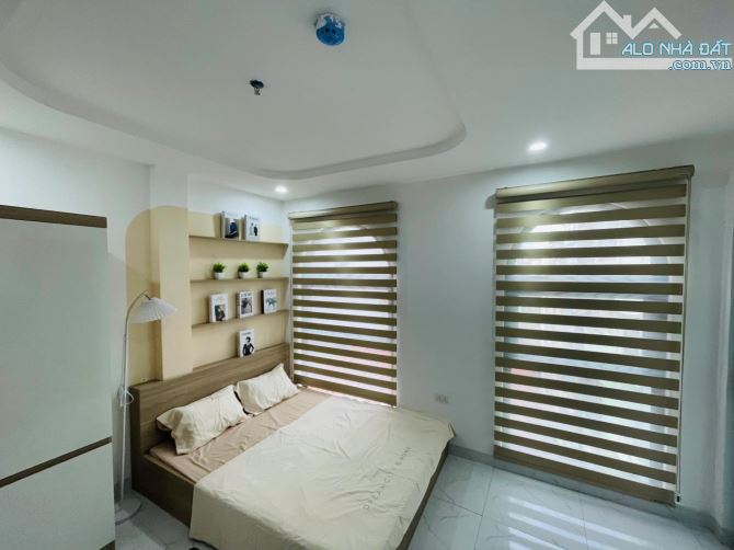 Bán nhà mặt phố Khuất Duy Tiến, DT 86/100m, 4 tầng, MT 4.3m, giá 45 tỷ. - 2