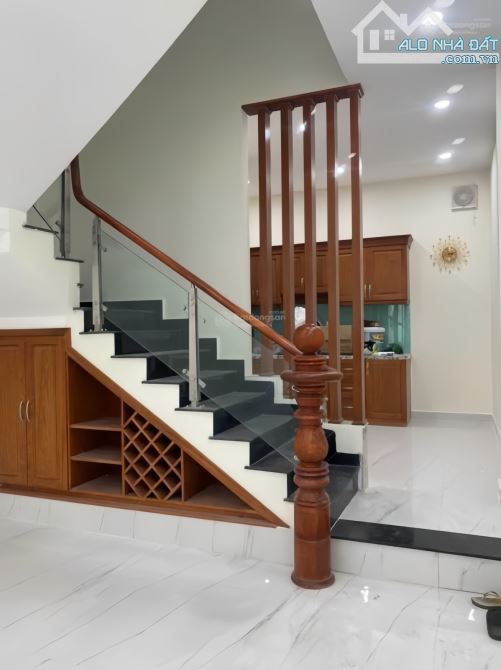 Bán Nhà Hẻm Gò Vấp-4 Tầng -4PN- 51m2-Giá 6,9 Tỷ - 2