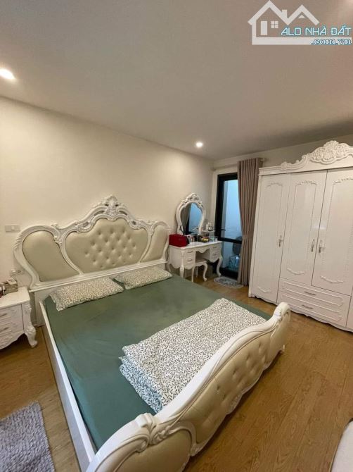 ☘️☘️ Hàng Hiếm ☘️☘️☘️ Bán nhanh căn hộ 120m2 chung cư GOLDEN FIELD - 24 Nguyễn Cơ Thạch - 2