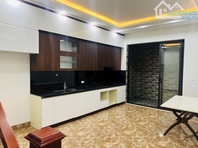 Bán liền kề Văn Phú Hà Đông xây full 5 tầng 90m2 hướng mát ô tô kinh doanh giá 19 tỷ - 2