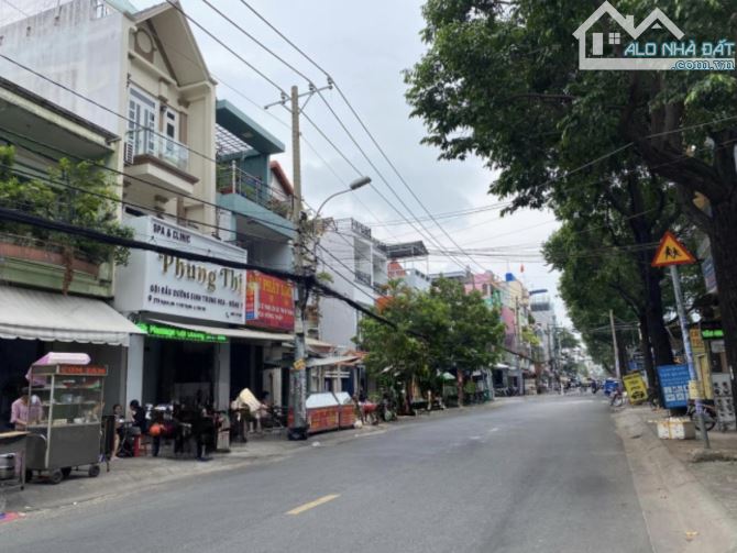 NHỈNH 8TỶ, SỞ HỮU NHÀ 6 TẦNG, HẺM XE HƠI QUAY ĐẦU, NGAY TT TÂN PHÚ - 2