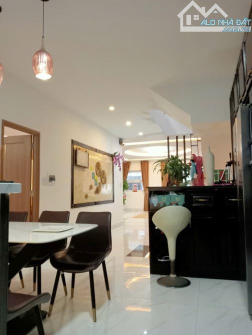 Cho thuê Villa 3 tầng sát biển Liên Chiểu thuộc khu nghỉ dưỡng cao cấp - 2