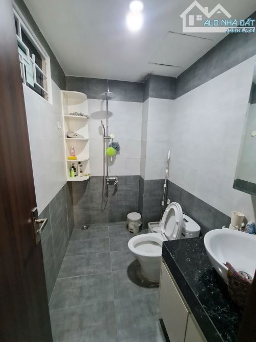 🎯 Bán Nhà 2 tầng, nội thất nhập khẩu, kiệt 82 Quảng Tế, ô tô tận nhà - 3