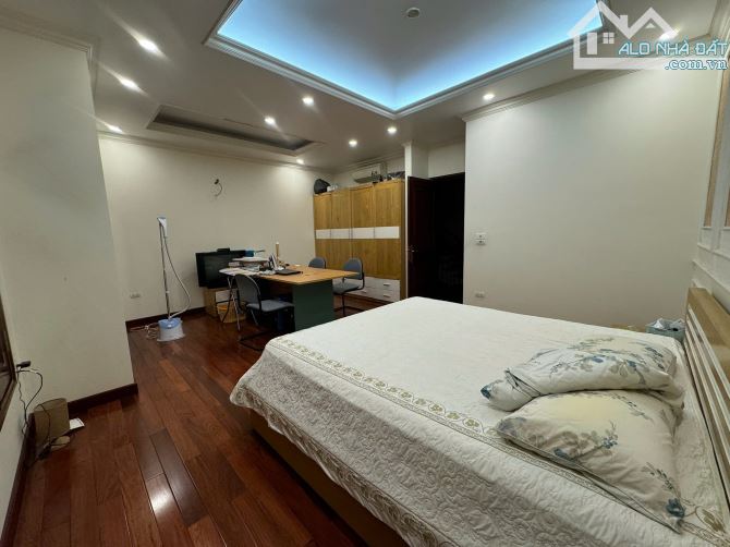 Đẳng Cấp Căn BT Trung Văn NTL 180m2 5T Gồm Hầm Gara -Vỉa Hè -KD Có 102 48.5 TỶ - 4