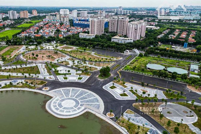 Phố Gia Thượng, Đường rộng 12m, View Công Viên, Vỉa Hè, Vài Bước Ra Đường 40m. - 4