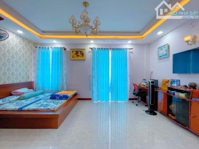 MẶT TIỀN KINH DOANH SẦM UẤT - NGANG 6M BỀ THẾ - 6 TẰNG - THANG MÁY - ĐƯỜNG SỐ 1, P16, GV - 9