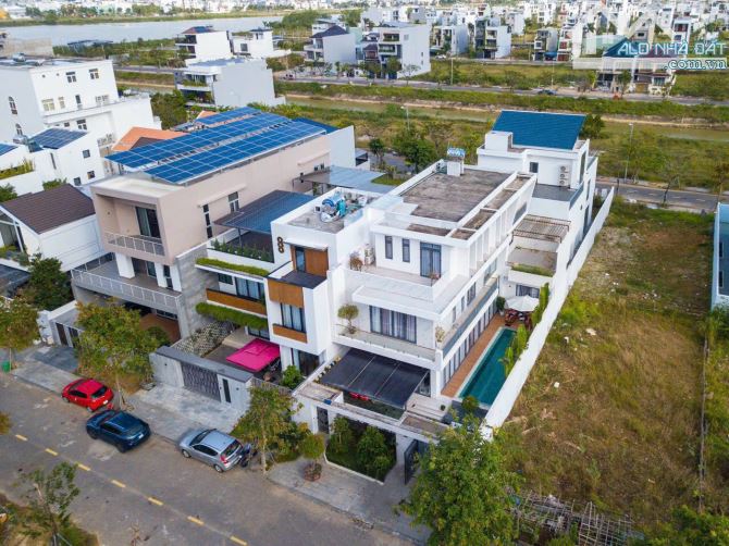 Cần bán nhà 3 tầng đường Giáng Hương 9, Hòa Xuân giá tốt