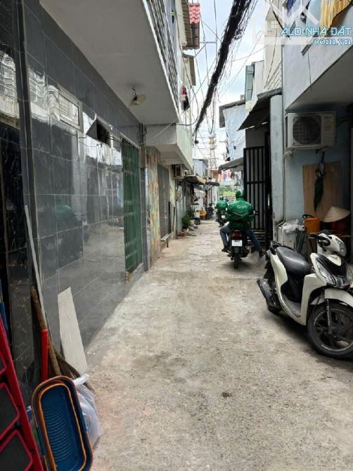 🏡 siêu hiếm – gần mặt tiền ngang 5m, 2 tầng –gấp bán 2.3 tỷ