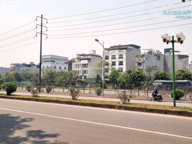 Đất vàng Việt Hưng - Long Biên 75m2, MP Đoàn Khuê, view công viên, KD đỉnh, chỉ 20 tỷ.