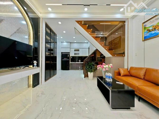 ⚜️ Còn duy nhất 1 căn 70m2 tại Đ.Trần Văn Đang, Quận 3 / 2 Tỷ 250 (SHR)