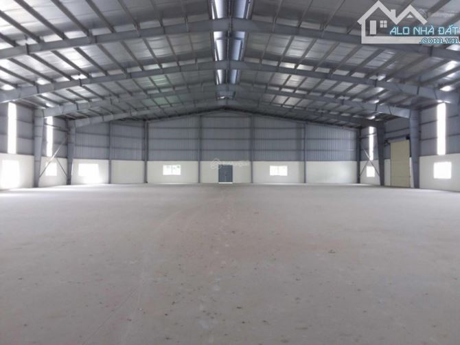 Cho thuê kho 1600m2 KÈM VĂN PHÒNG đường Tân Thới Hiệp 21, P. Tân Thới Hiệp, Quận 12.