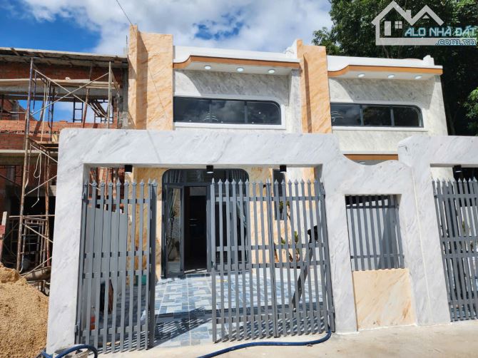 Bán nhà riêng 1 trệt 1 lầu 1,525 tỷ VND tại Phường An Tịnh,Trảng Bàng,Tây Ninh, Cạnh 2 KCN