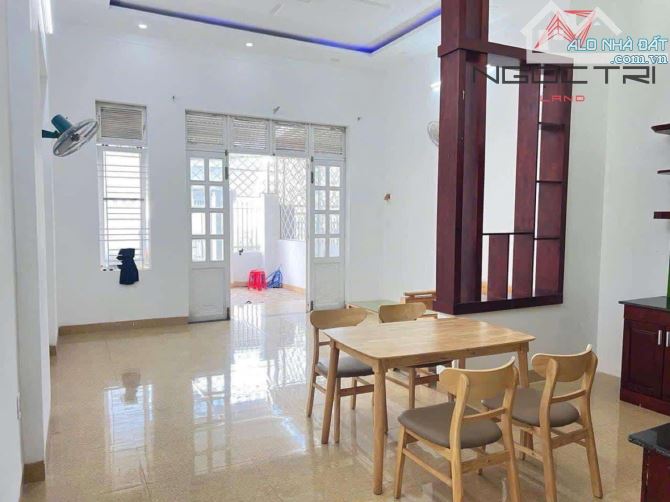 Bán Nhà Hẻm 451 Y Moan rẻ Trái Giá 1,590tỷ 5*24