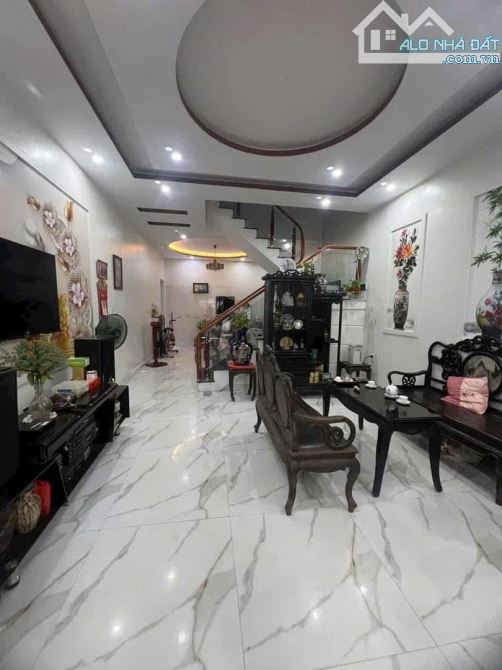 🔥🔥 nhà đẹp 3 tầng, năm pháp 1, đằng giang, ngô quyền, giá 2,75 tỷ, 52m2