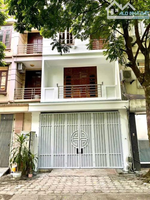 Cho thuê nhà Liền kề Xala , Hà Đông 75m2x4 tầng Giá 17tr - 1