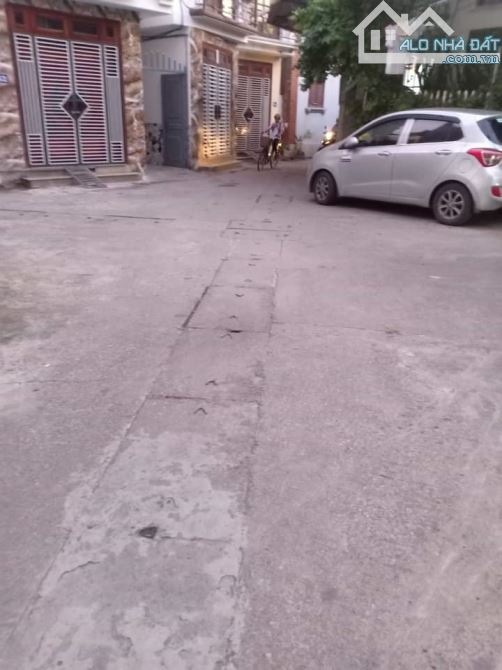 BÁN ĐẤT *QUANG LÃM,PHÚ LÃM*10M RA Ô TÔ,SAU C3 TRẦN HƯNG ĐẠO,ĐƯỜNG THÔNG - 1