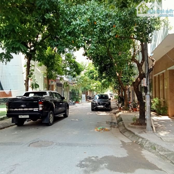 Bán nhà LK khu Cổng Đồng La Khê 7T thang máy DT 50m2 Vỉa hè, ô tô Kinh doanh giá 15.5 tỷ - 1