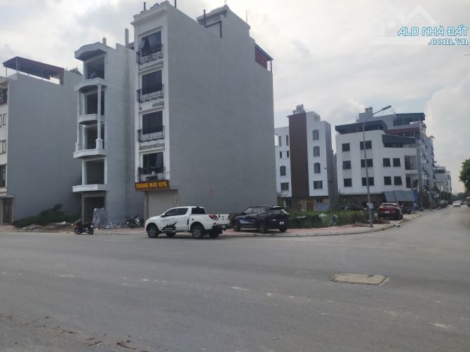 HƠN 23 TỶ - 70M2 ĐƯỜNG 25M TÁI ĐỊNH CƯ NGỌC THỤY - LONG BIÊN - VIEW CÔNG VIÊN - KINH DOANH - 1