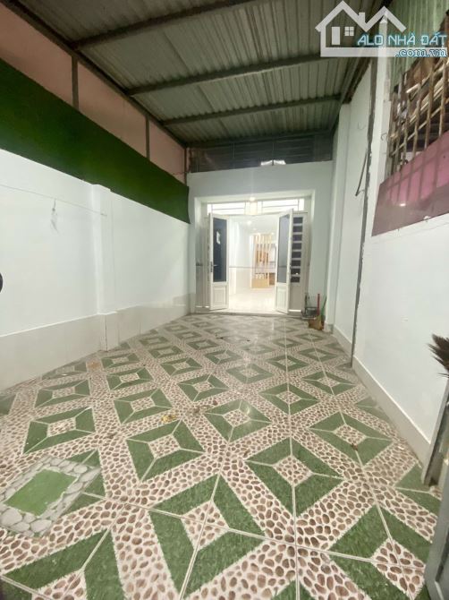 BÁN NHÀ NGUYỄN ẢNH THỦ QUẬN 12- 73M2, 2 TẦNG HẺM XE HƠI CHỈ NHỈNH 3 TỶ - 1
