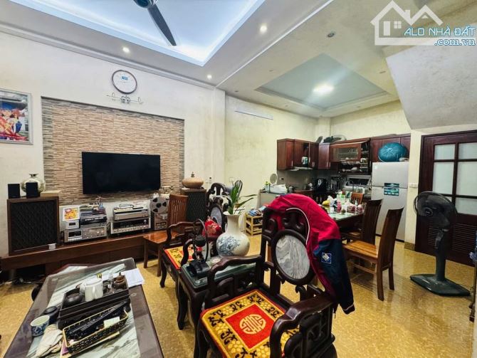 Bán Nhà Khương Đình 47m², 4 Tầng, Mặt Tiền 6m, Giá 7.1 Tỷ - Thanh Xuân, Hà Nội - 1