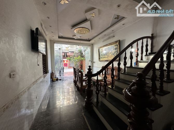 Bán nhà Hoàng Mai 96m /4 tầng / 12,8 tỷ ( có TL ) - 1