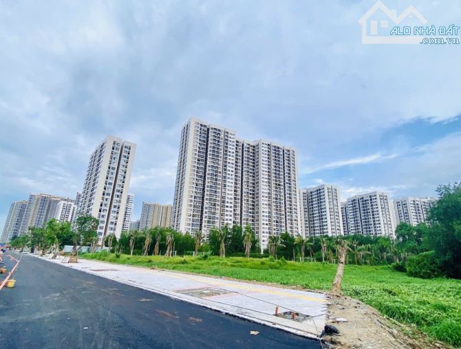 Cần bán gấp đất đường phước thiện P.long Thạnh Mỹ Q9,90m2, giá 3,9 tỷ . - 1